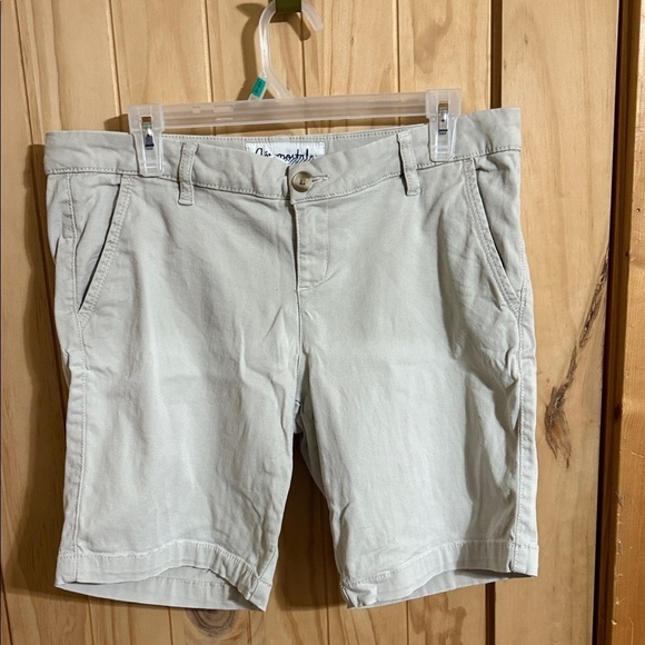 Aeropostale Pants - Aeropostale Casual Tan Women's Shorts